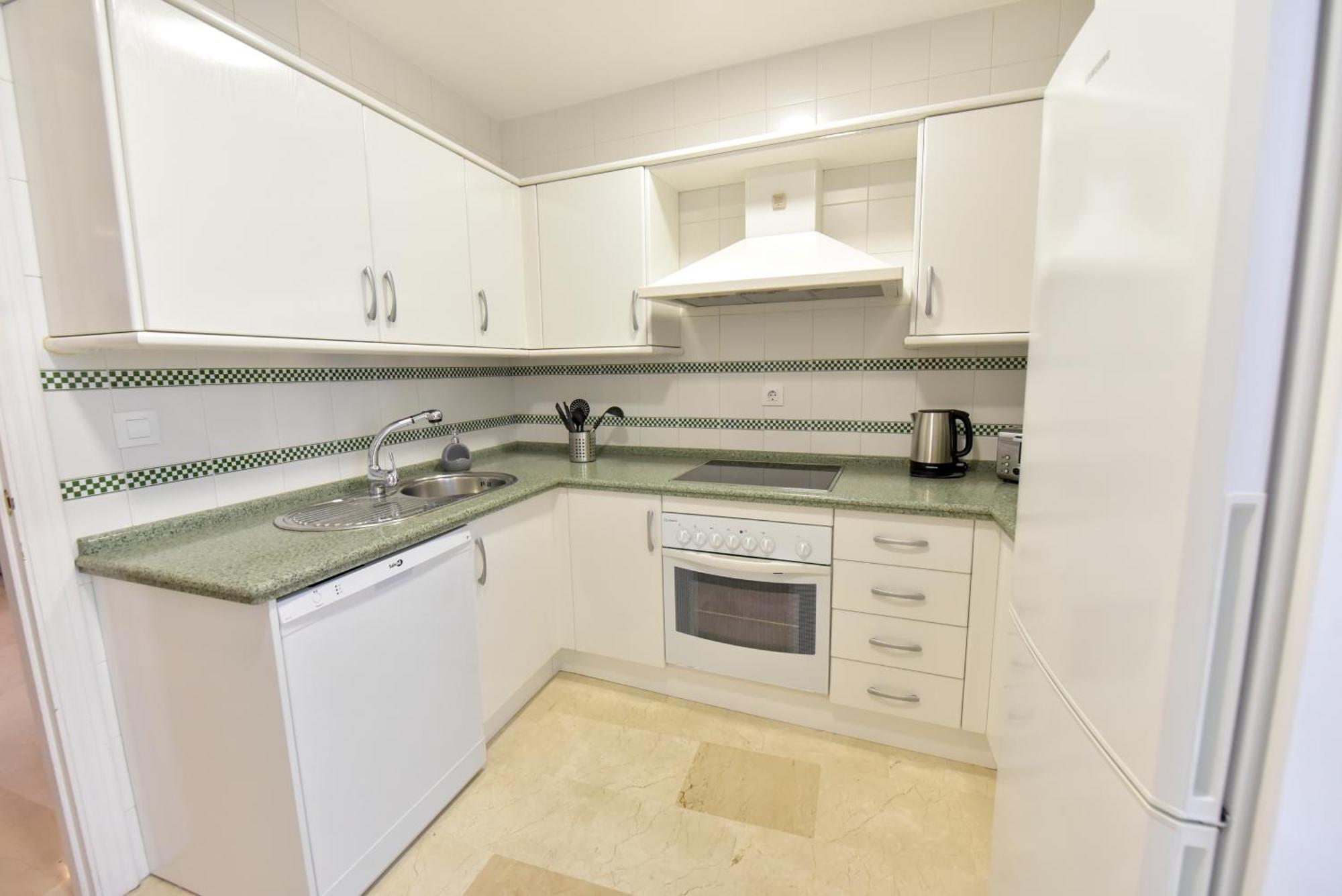 New! Exclusive Duplex Design - Parking & Pool Apartment *
