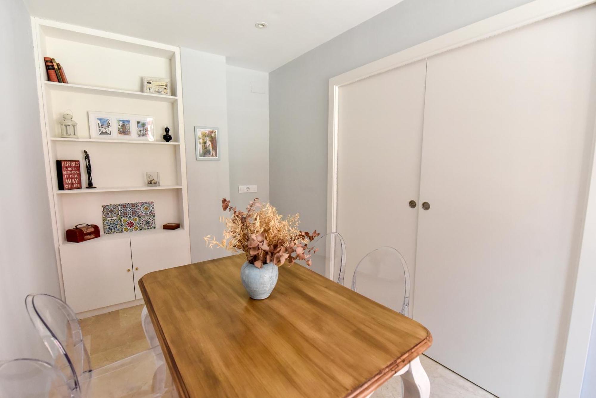 Apartment New! Exclusive Duplex Design - Parking & Pool