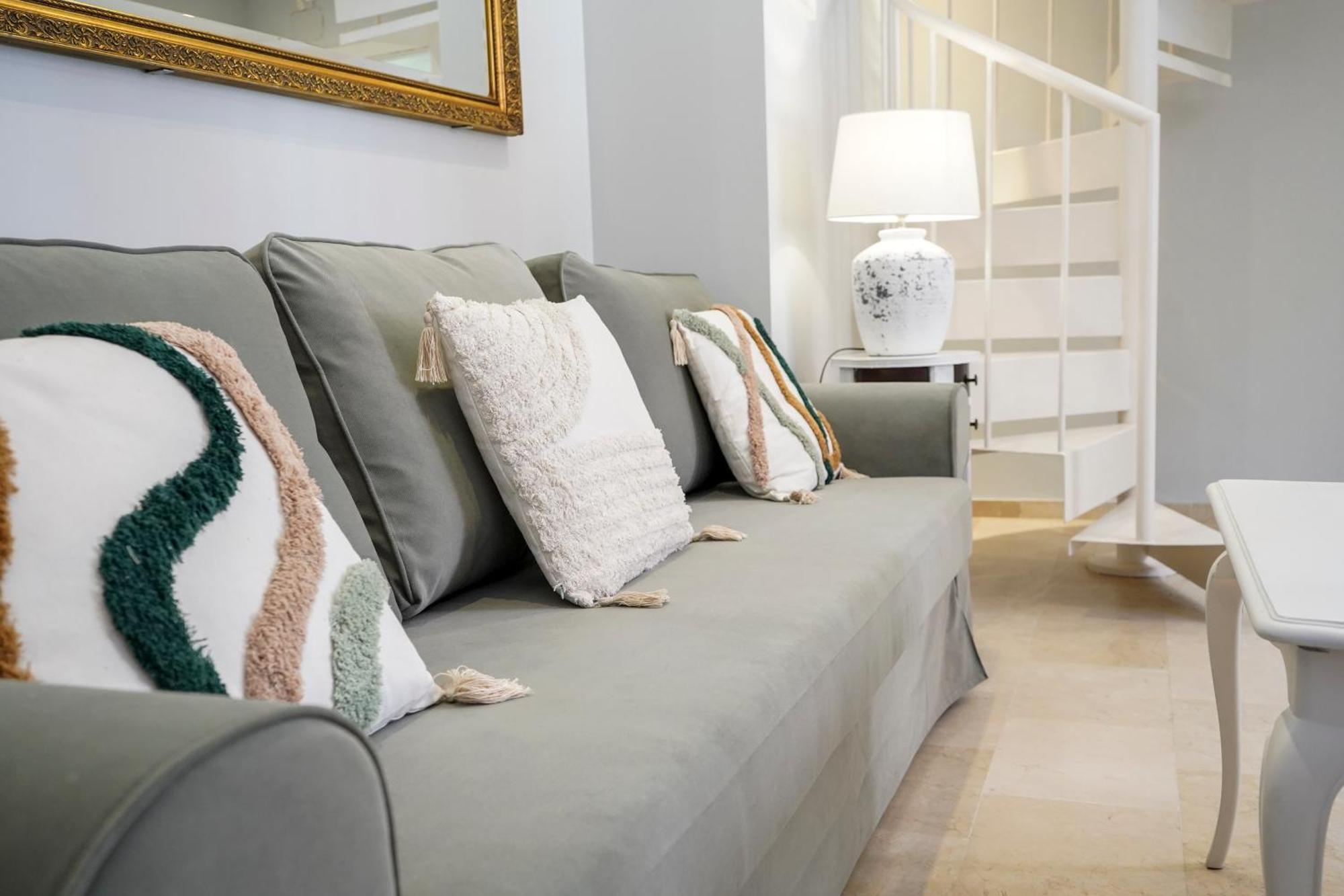 Appartement New! Exclusive Duplex Design - Parking & Pool *